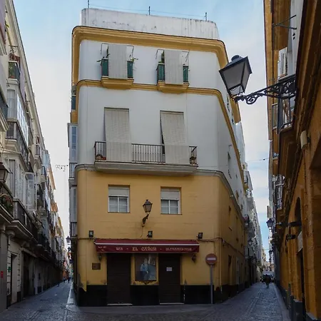 Sail Family By Cadiz4rentals *