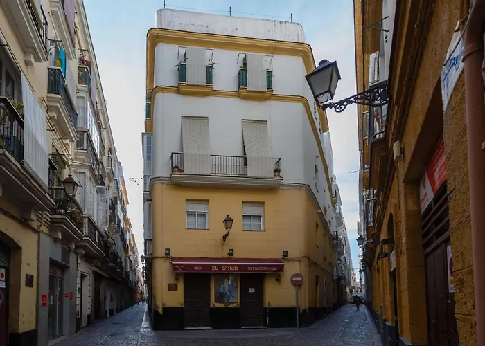 Sail Family By Cadiz4rentals *