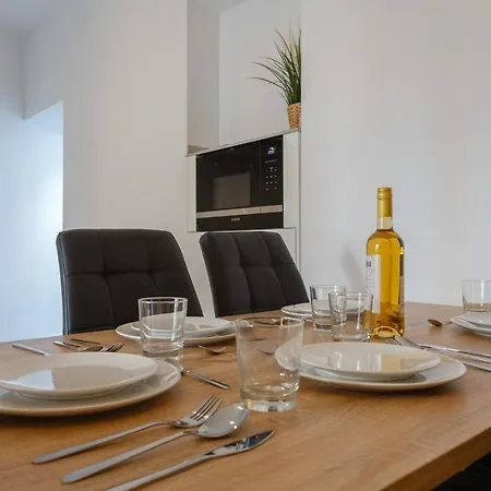 Sail Family By Cadiz4rentals 加的斯